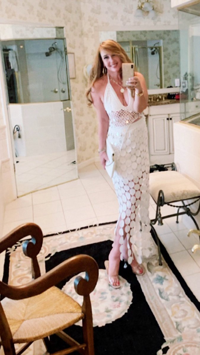 Countdown to vacay! 🤍🧜‍♀️😎 🌴 🏖️ 
#crochettop #fashion #whitehot