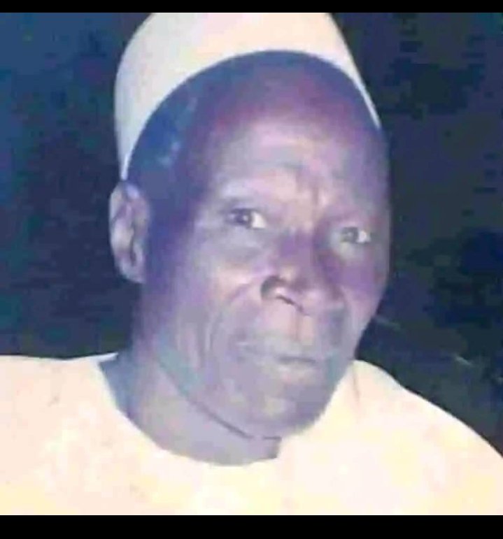 Death is an enviable which we must pay one day. Indeed, exactly 11 years without you my father you died on 28/08/2015 and today is exactly 28/08/2025.

May there be far better than this worl.