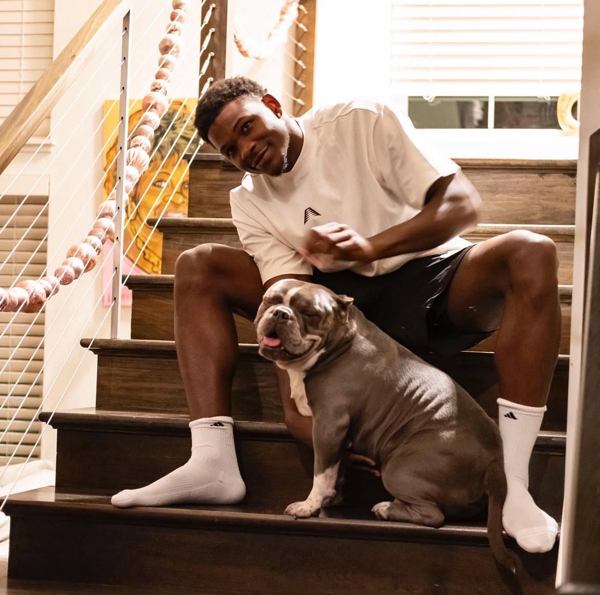 Chairman of #FeetFridays (Red Bull F1 Fan Account) (@flyoutchase) on Twitter photo 