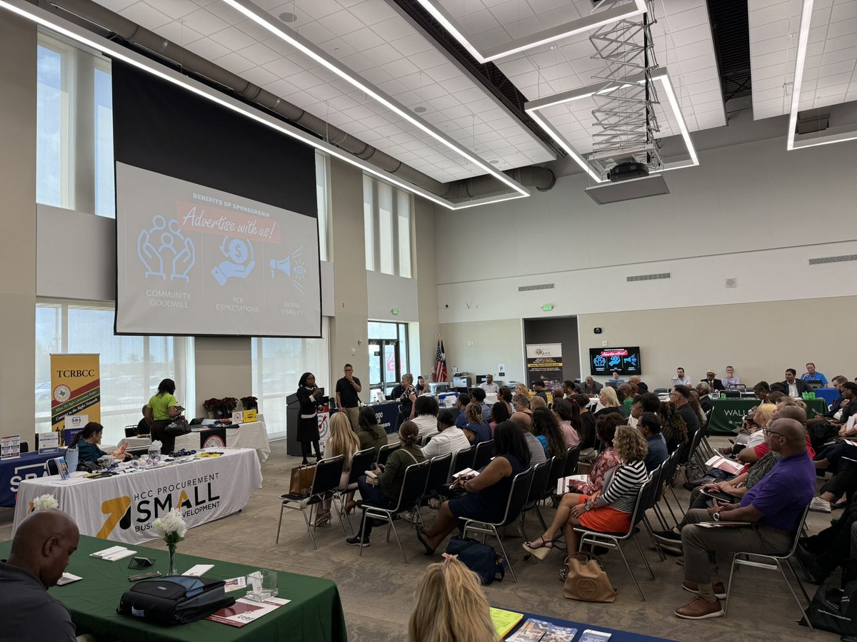 It was a pleasure to meet and speak with many of our Fort Bend business leaders at the FBISD Small Business Enterprise Program today. Local businesses working across the district to help #FBISDLevelUp. #ShopLocal