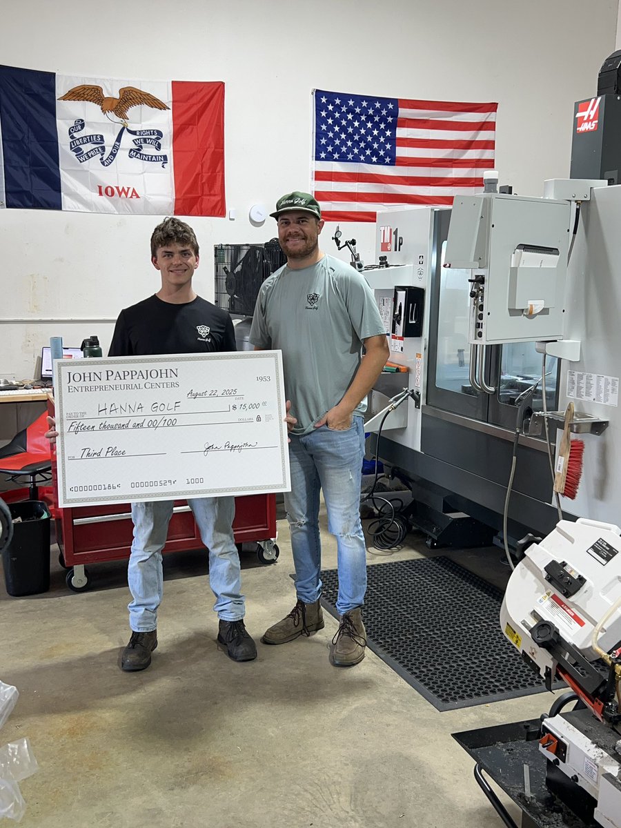 DoerflerJared's tweet image. We participated in a pitch competition in Iowa last week. 

Sixty companies entered - we were able to get third. 

For a self-funded bootstrapped business - $15k in cash goes a long way. 

Grateful for the Pappajohn Center and for all of their support in Iowa businesses. 

Need…