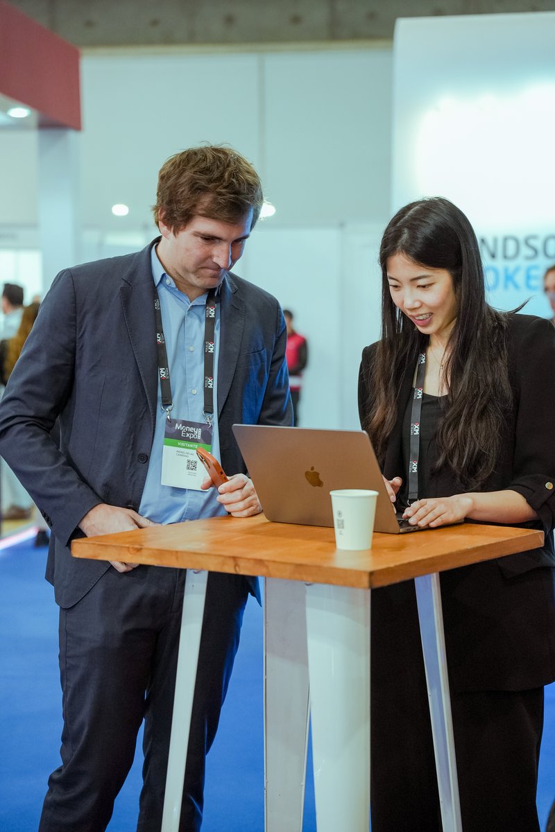 MoneyExpoGloba1's tweet image. Conexiones que importan en Money Expo Chile 2025 🇨🇱
El Día 2 convierte conversaciones en alianzas e ideas en oportunidades.

📍 Espacio Riesco, Santiago

#MoneyExpoChile #ExpoFinanzas #NetworkingLATAM #FinanzasLATAM