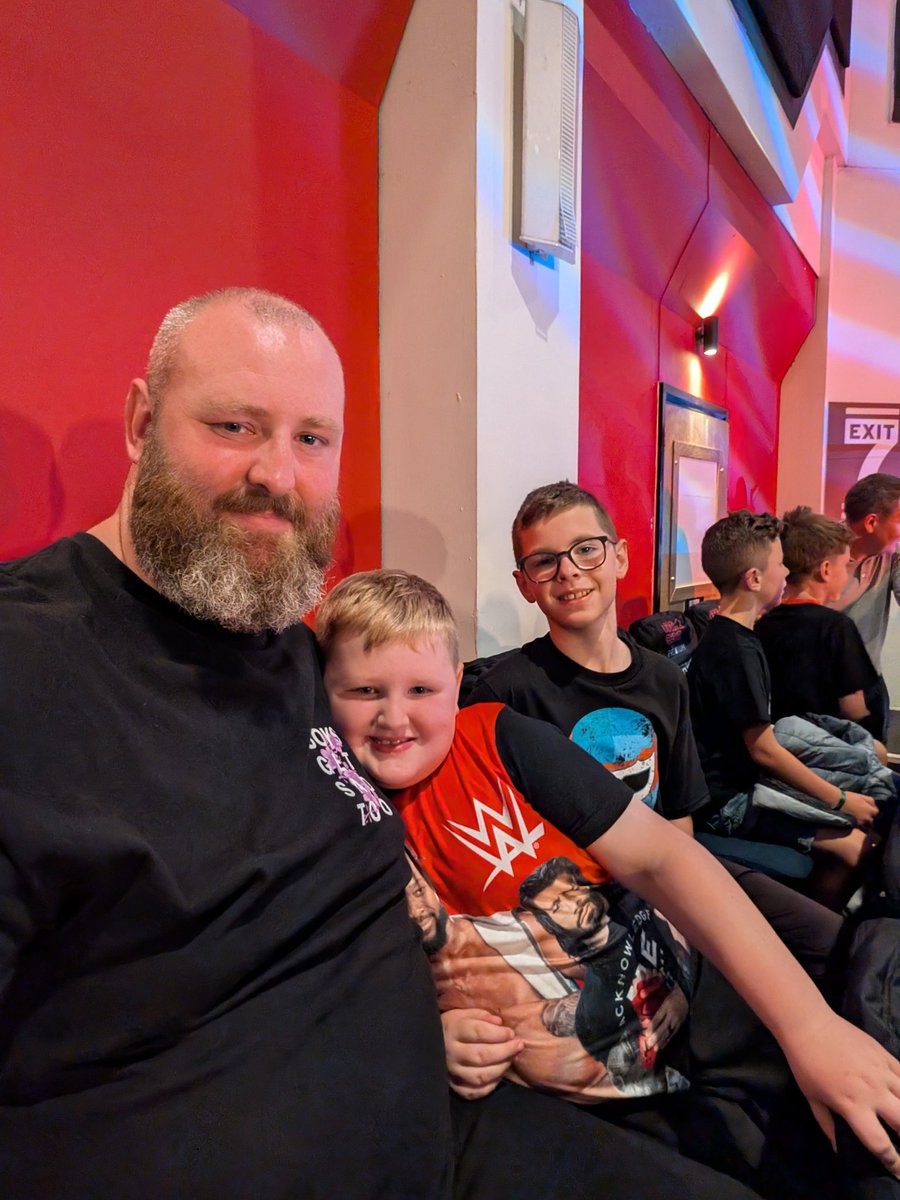 #WWECardiff Let's gooo!!