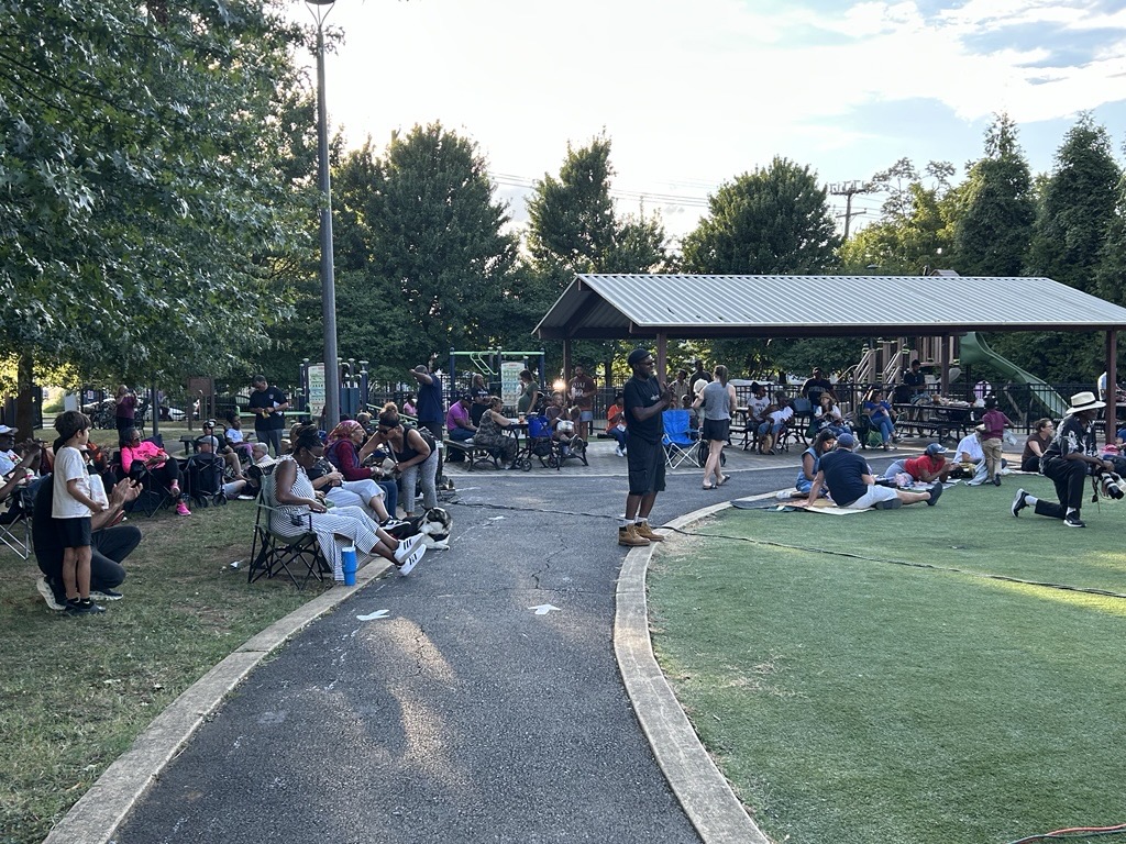DCDPR's tweet image. 🎷✨ Smooth sounds, summer vibes! Join us for Jazz in the Park along with Play in the Park TONIGHT!

📍 North Michigan Park Rec Ctr
📅 Thur, Aug 28
🕕 6:00–8:00 PM

Can&apos;t make it tonight? Catch us all the way through Sept -&amp;gt; jazzintheparkseries.splashthat.com

#JazzInThePark #WePlayTooMuch