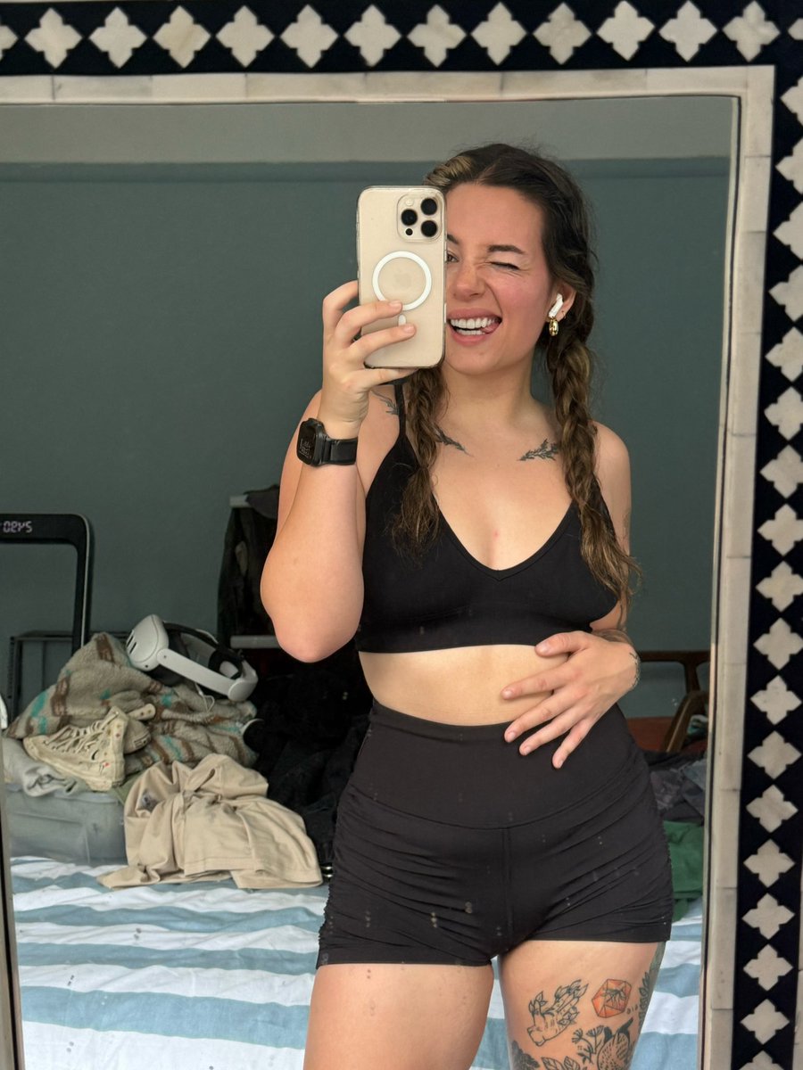 FREE 

onlyfans.com/laurenkimripley