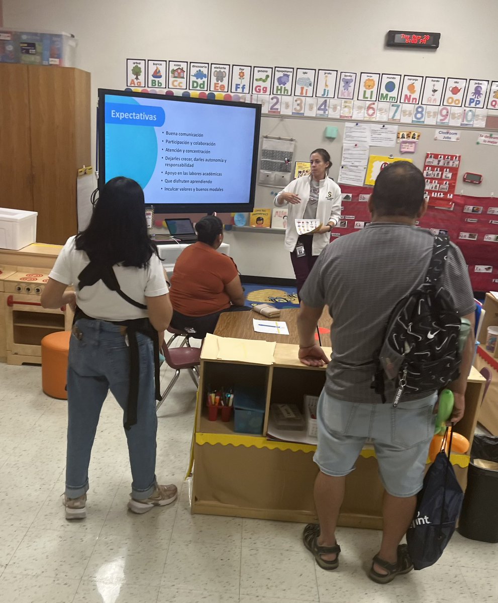 PrincipalBernal's tweet image. It was our Open House Night @JulianTSaldivar ! Families joined us and visited with our teachers about this year’s expectations and goals. #constructing excellence and reaching new heights! @SoniaLoskot @TJVT_Dallas