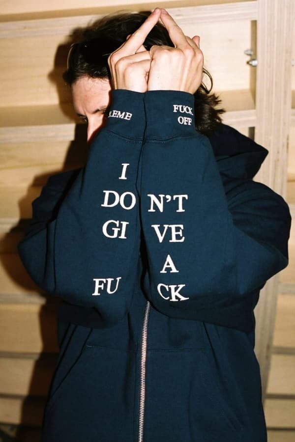 🔥Supreme 25FW 「IDGAF Zip Up Hooded Sweatshirt」ドロップ