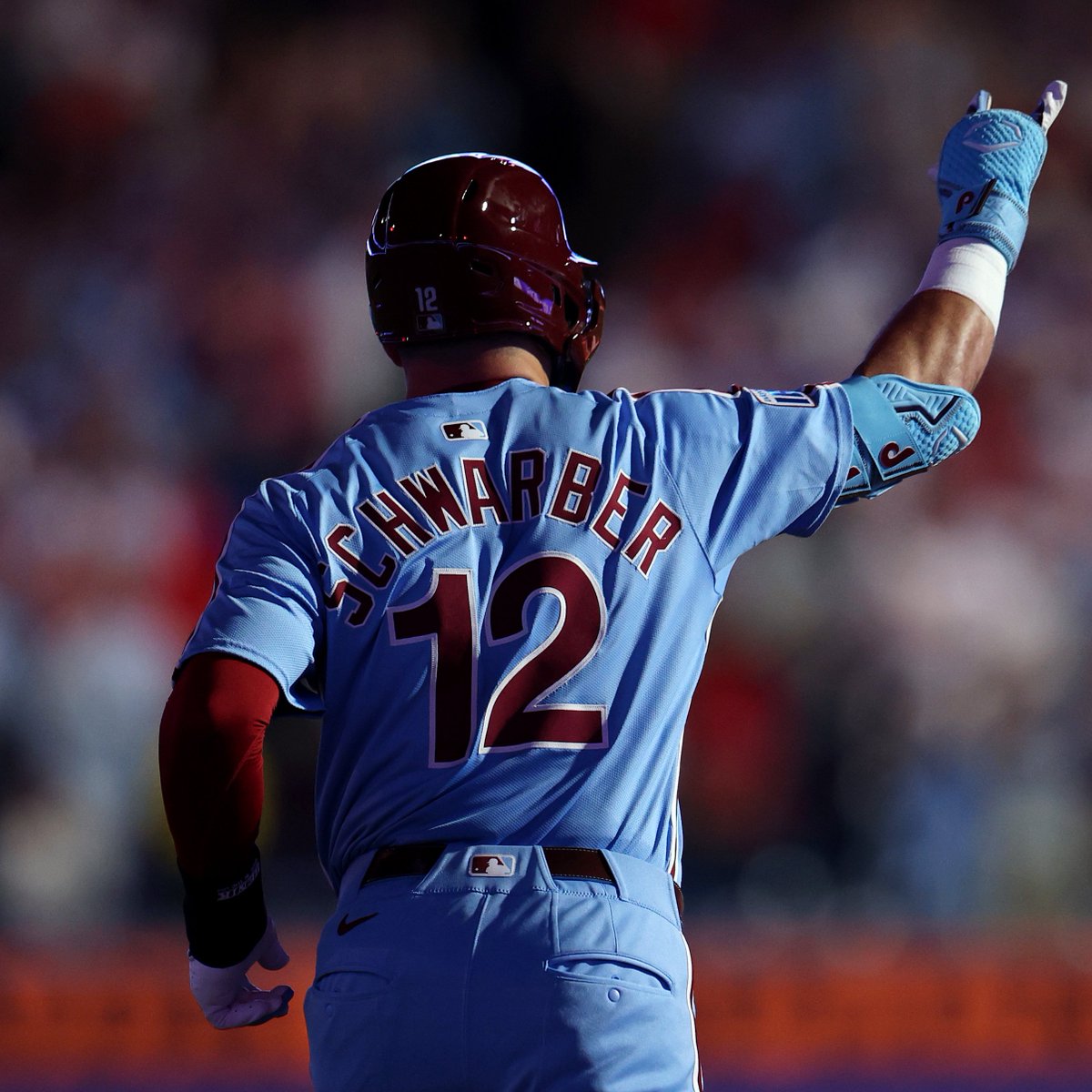 Kyle Schwarber's 9 RBI tonight are a <a href="/Phillies/">Philadelphia Phillies</a> record 😳