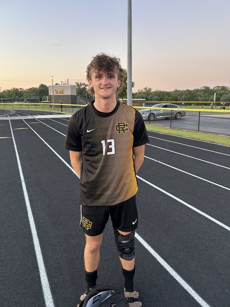 RCHSsoccer's tweet image. Great bounce back win for the Comets
Reed-Custer 9, Sandwich 1

⚽️ ⚽️⚽️⚽️⚽️⚽️🎯🎯Kuban 
🎯Kochanny
⚽️🎯Randall
⚽️🎯Alexander
⚽️🎯Lichaj
🎯🎯Maschmeyer 

Bollino and Hughes split time in goal. 

Congrats to Matt Kuban on breaking the school record for goals in a game (6).