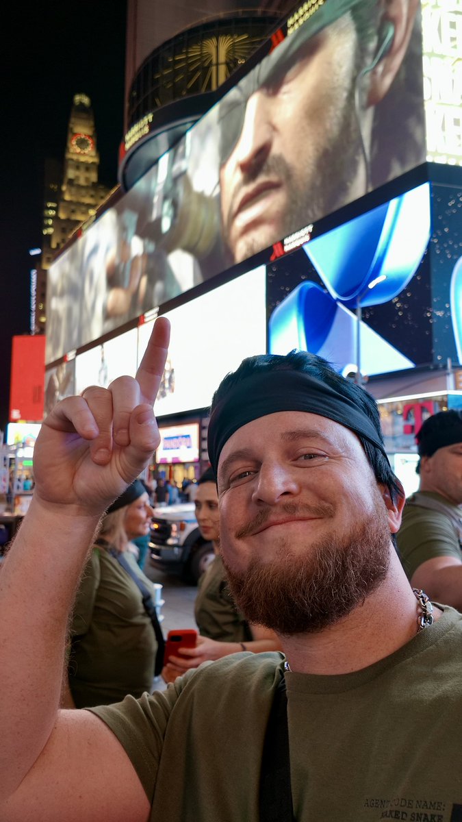 BlueThunderReal's tweet photo. Took over Times Square today to celebrate the release of Metal Gear Solid Delta!
This franchise was quite literally my childhood so this is everything man 🥹 #MGSDelta #ad https://t.co/GUoB0TDj6D