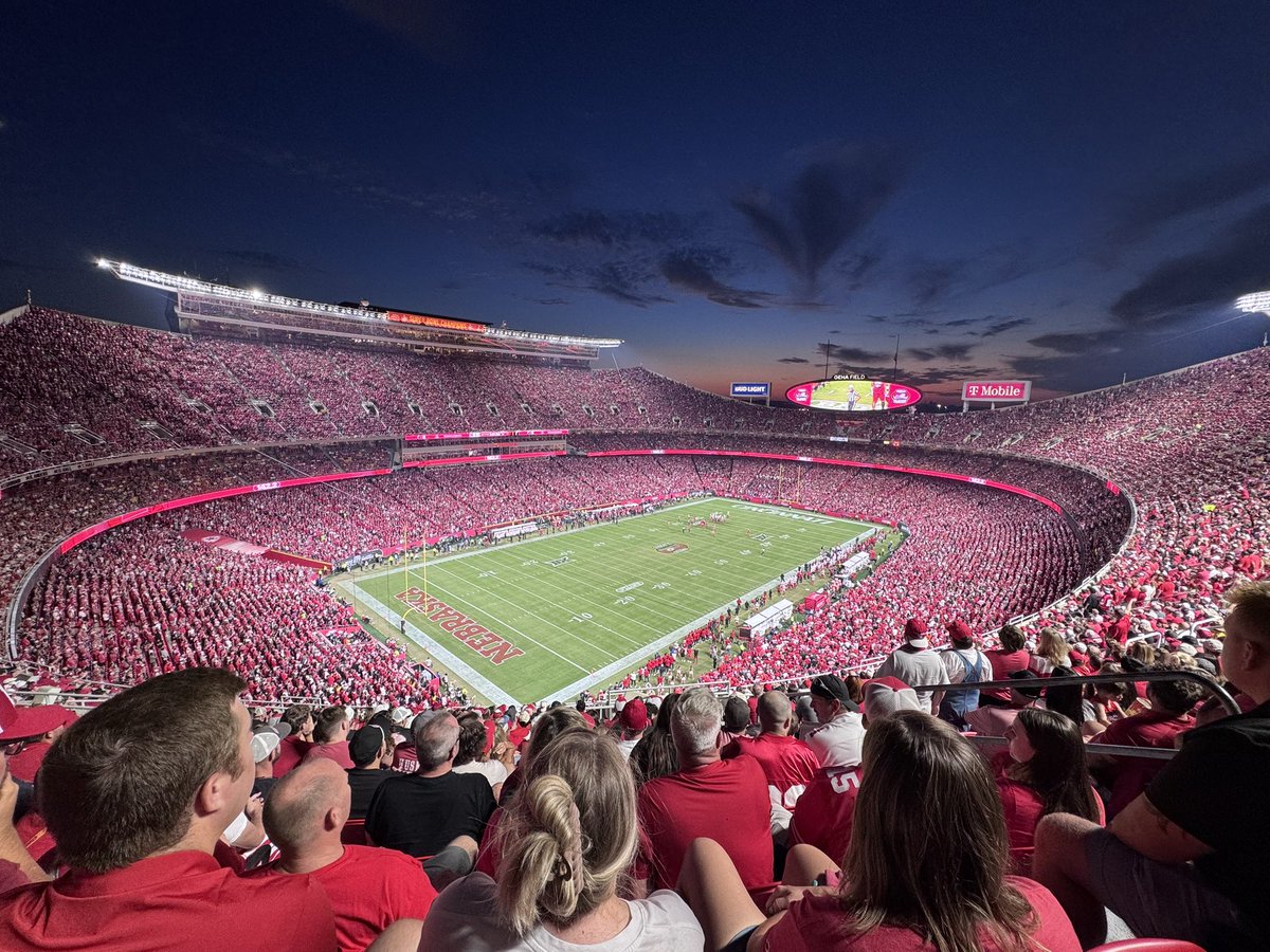 layne_petersen's tweet photo. GBR! This is our year! Never have I ever doubted this team! LETS GO https://t.co/xNQk4moGwo