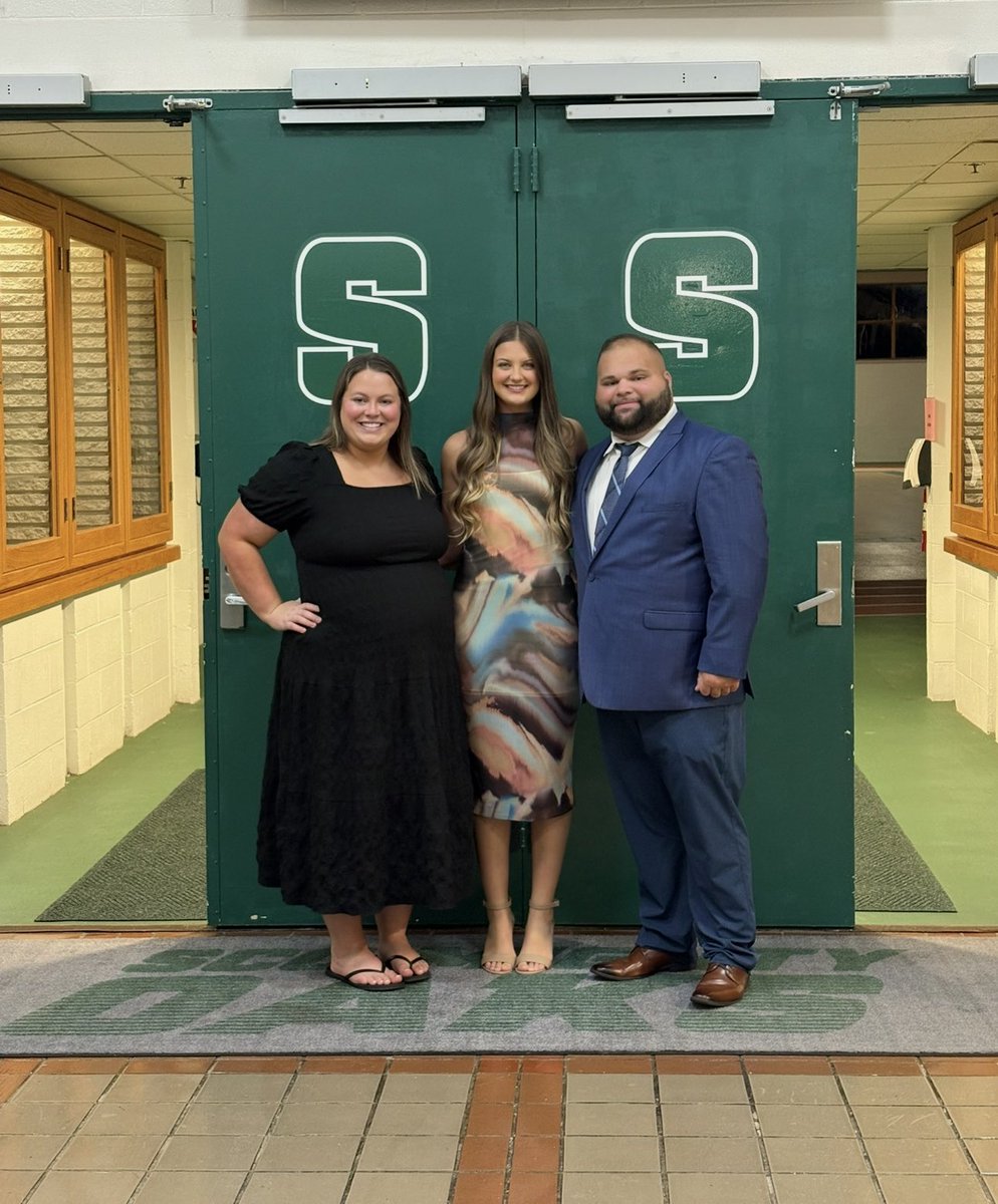 Our team support the induction of Ella Hayes tonight. A Legendary moment for a legendary person!💪🥎 #HallOfFame #Family #FeartheAcorn