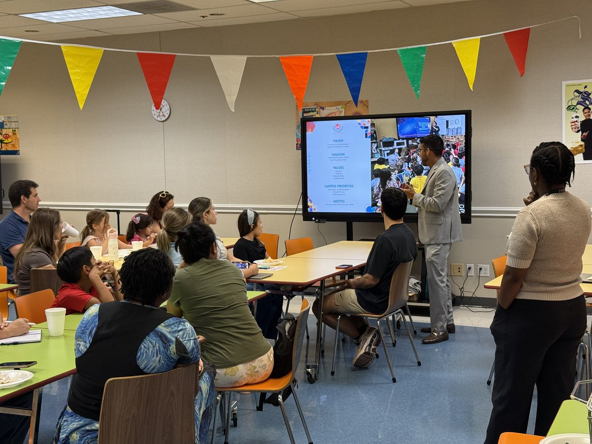 DowntownIda's tweet image. Kicking off the 2025–2026 school year with purpose 💪📊 Our DMA admin team united to review data and the DMA experience, as we welcomed our PTO for their first meeting of the year. To top it off, Mr. Marvin shared exciting plans as DMA heads to New York! #DMAExcellence #GrowTall