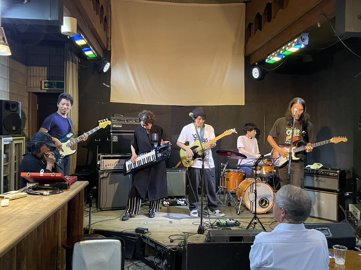 昨日のセッション、年内で終了。
ホストいわく、もうやり切った。
すげー事だ。