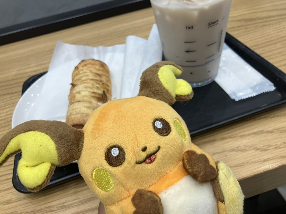 医大のスタバなう