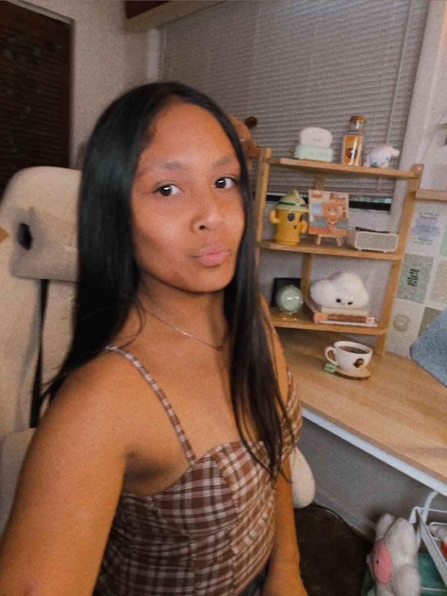 ˗ˏˋ DAY 19 OF 30-DAY SUBATHON ˎˊ˗ 

I’m celebrating 4k followers by doing a summer festival aka 30-Day Subathon! ✨

Let’s continue Minecraft Bingo feat. Miss <a href="/ItsBrenessa/">Brenessa🪽</a> 🌱

Come say hello for cozy and chaotic vibes! 🧺🌿

twitch.tv/maliarae