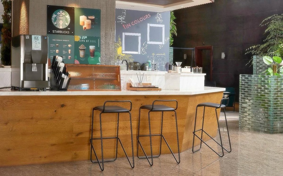 sabia_group's tweet photo. Light, stylish and ready to move when you are – the Vero chair is compact and light weight for easy movement. Perfect for informal meetings, breakout areas or creative zones #sabia 

#chairs #stools #seating #furniture #design #sabiagroup #workplacefurniture https://t.co/giRpemhZn8