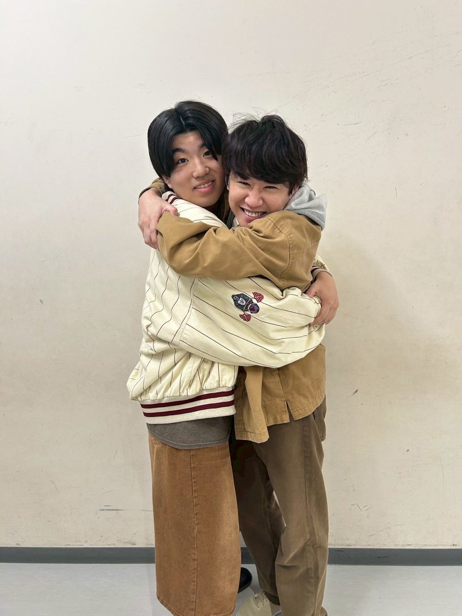 さくちゃん！
すーちゃん！
かえで！
まんじ！

…あれ、他2ショット撮った人〜！
写真くれーー！！！😇