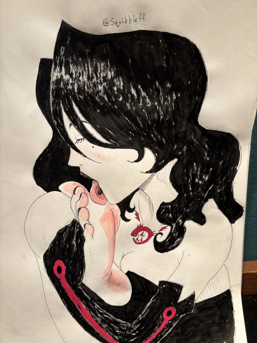 Finished up one of my old Lust sketches. She has the most perfect design and soles 👅