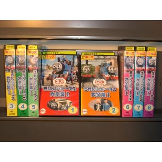 I really wanna get at least one of these Japanese Thomas the Tank