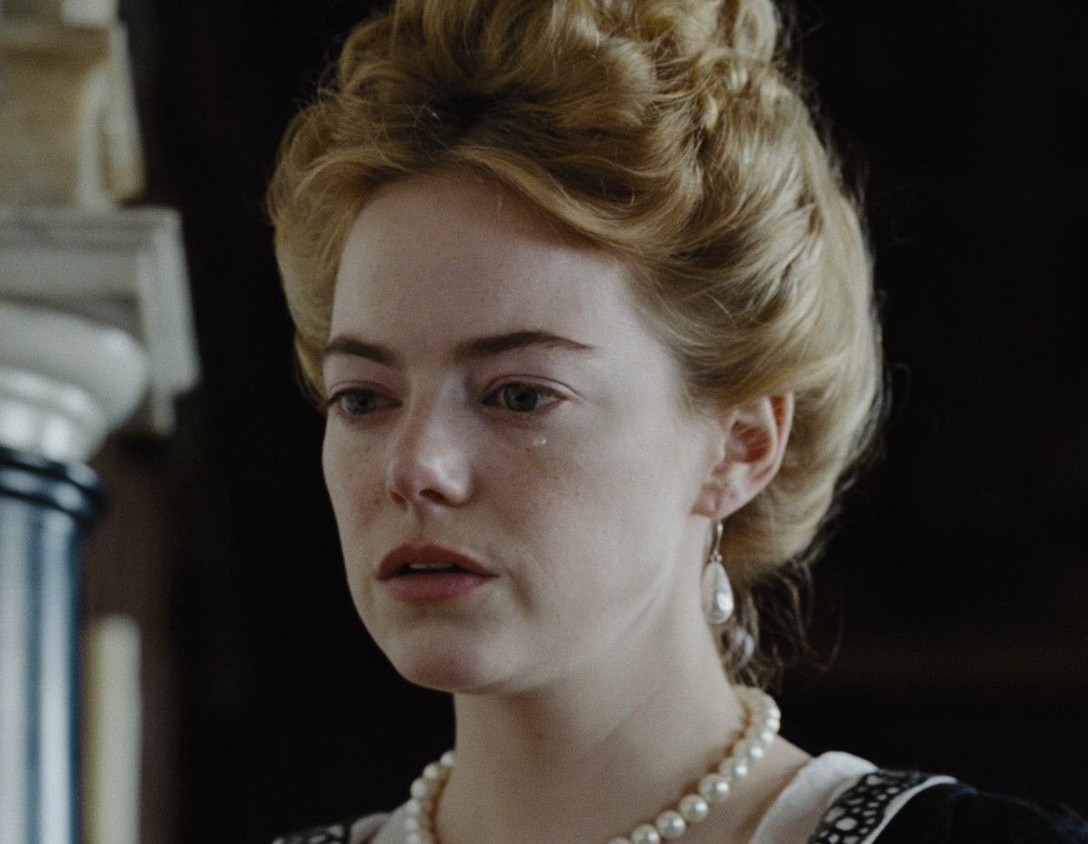 miguelaraizac's tweet photo. La gente cansada de ver las colaboraciones de Yorgos y Emma es tan aburrida…es de los mejores pares del cine actualmente. 

Ojalá continúen trabajando juntos por el resto de sus carreras https://t.co/IjwZMTKgc4