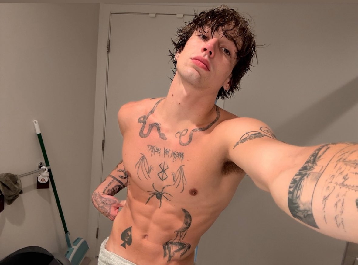 VinnieHackerIT's tweet image. August 28 📸 Vinnie via Instagram Stories!