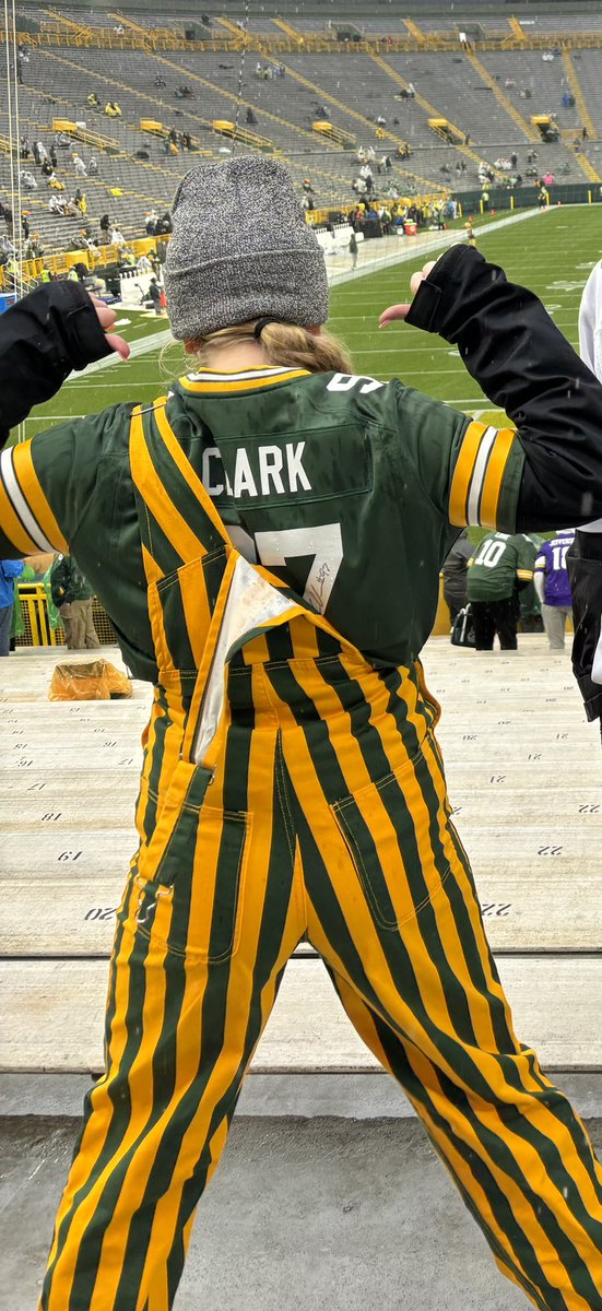 Lisa Malak tweet media