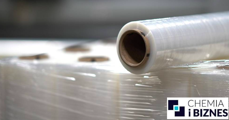 Rynek folii stretch w Polsce przeżywa dynamiczny rozwój, napędzany rosnącym popytem na zaawansowane rozwiązania opakowaniowe w logistyce i przemyśle.
Według danych, wartość segmentu folii stretch osiągnęła około 130 milionów dolarów...
#chemiaibiznes
✅chemiaibiznes.com.pl/artykuly/silna…