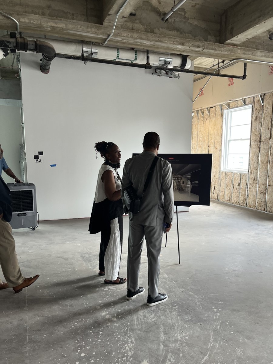 SaaacamTx's tweet photo. Thank you, @JohnHopeBryant for visiting SAAACAM & reminding us how powerful it is to invest in culture!
Help us become the 3rd largest African American museum in the U.S.
Support our Capital Campaign: https://t.co/0EP6BKBP4a
#PreserveOurHistory #SAAACAM #CulturalInvestment https://t.co/gdGoJXq8Bn