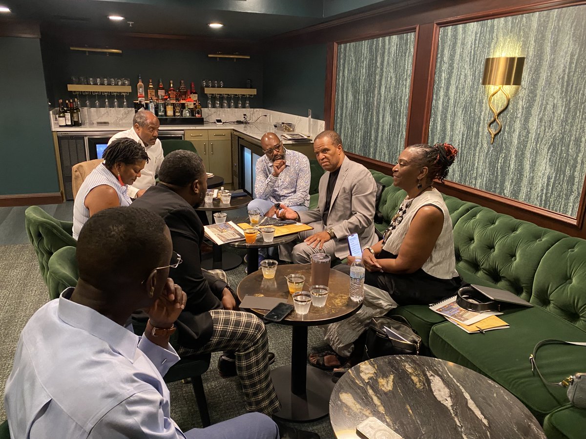 SaaacamTx's tweet photo. Thank you, @JohnHopeBryant for visiting SAAACAM & reminding us how powerful it is to invest in culture!
Help us become the 3rd largest African American museum in the U.S.
Support our Capital Campaign: https://t.co/0EP6BKBP4a
#PreserveOurHistory #SAAACAM #CulturalInvestment https://t.co/gdGoJXq8Bn