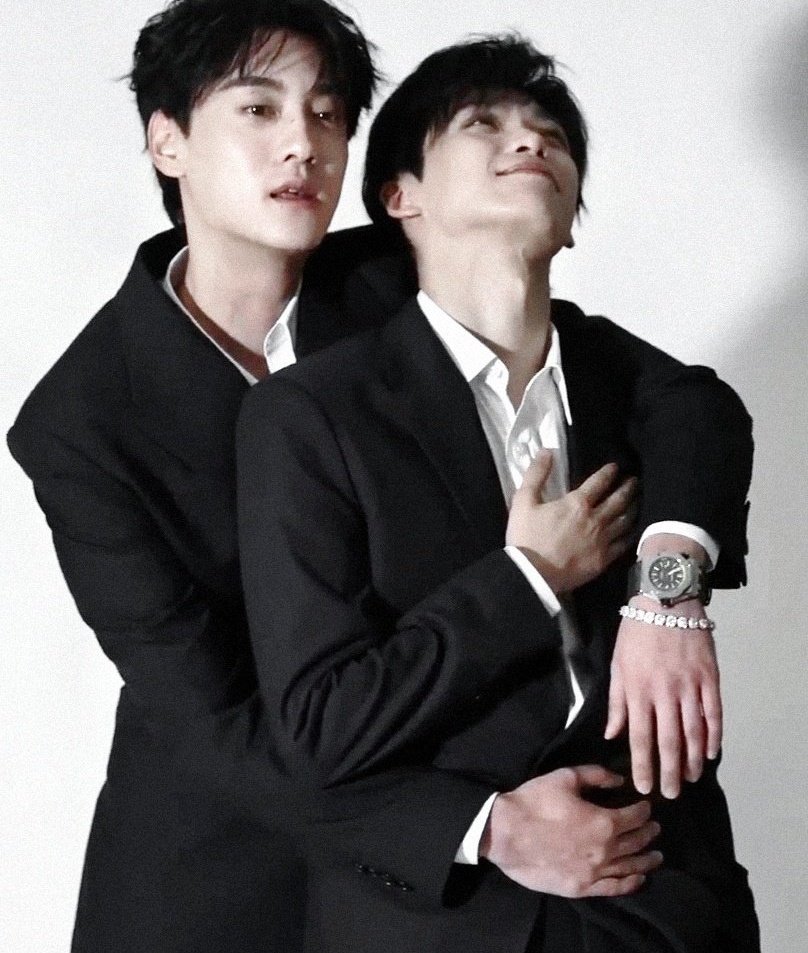 ⋆ (@flashover__) on Twitter photo 