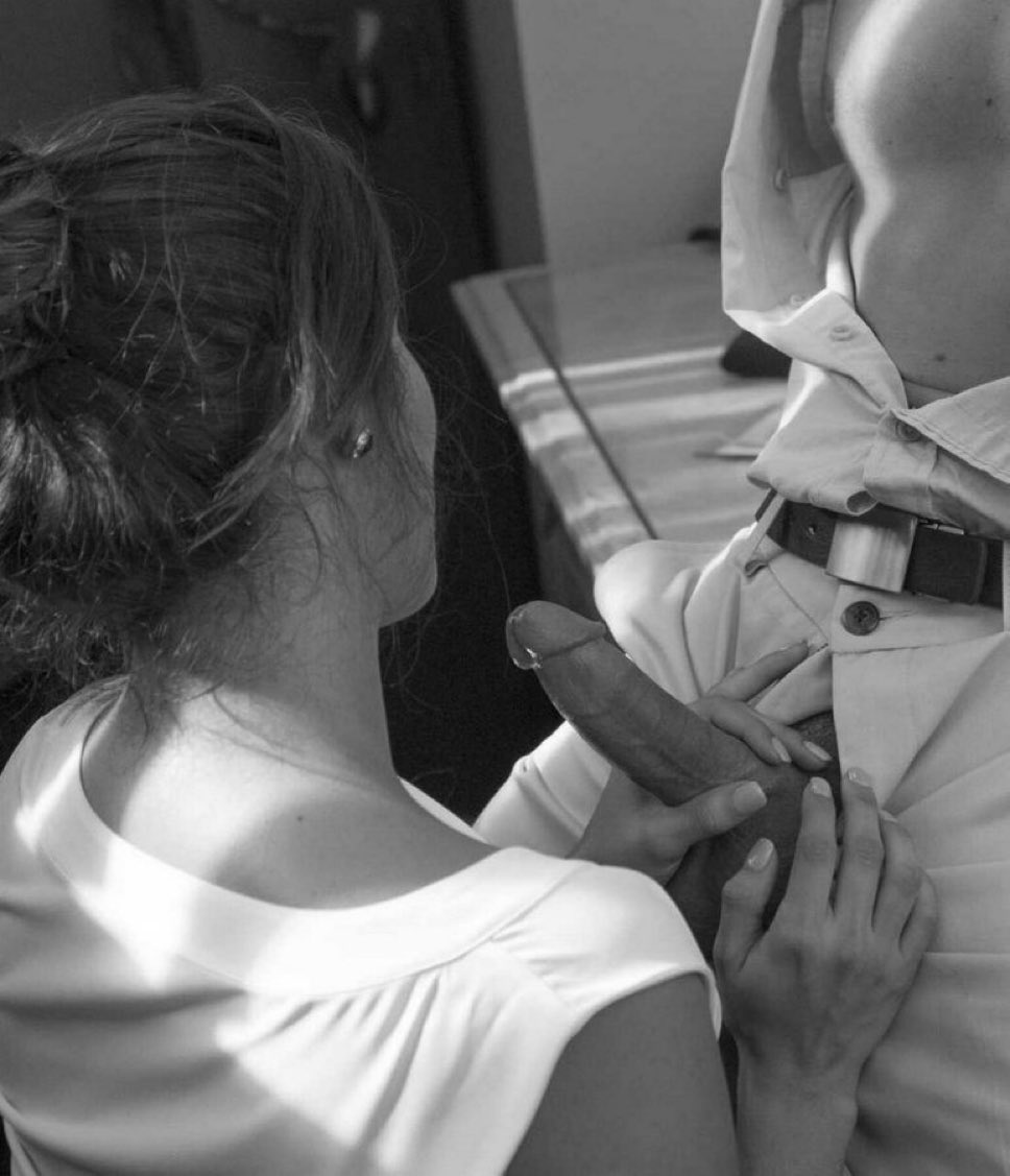 Postcontrary tweet media