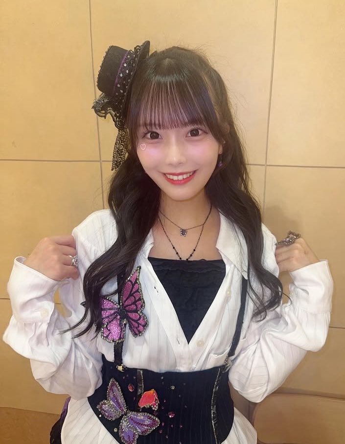 Orange48_7D2's tweet photo. おはようございます！
9月1日からだと思っていたら知らないうちに孫は新学期始まっていました。
8月もいよいよ残り3日となりましたね。
本日も皆さま宜しくお願いします！
#山村さくら https://t.co/lIwNL01VHU