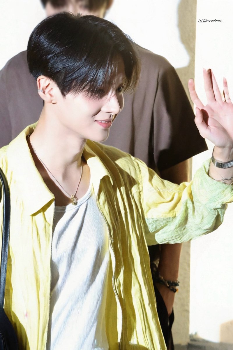 20250829 💛

#LEESANGWON #SANGWON #이상원 #BOYS2PLANET #보이즈2플래닛 #Sangwonscenes