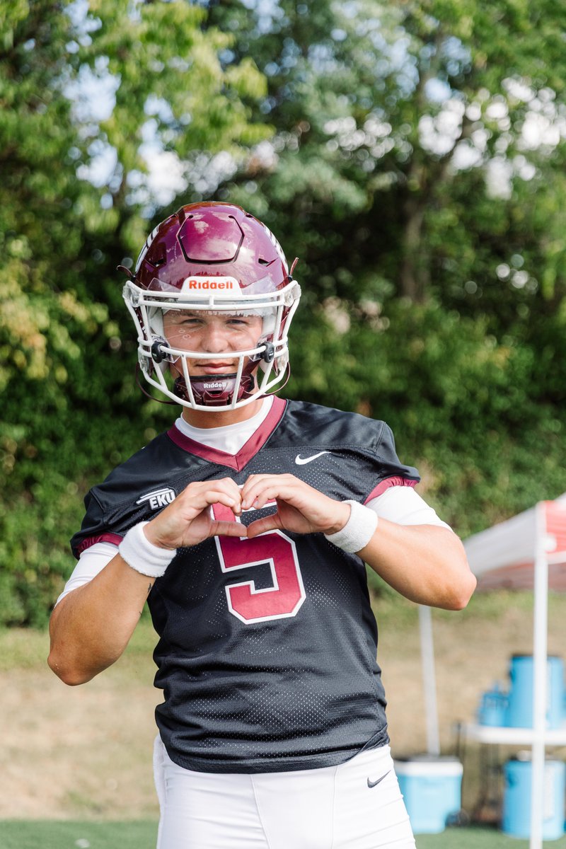 EKUFootball's tweet image. Colonels up close 📸

#E2W | #MatterOfPride