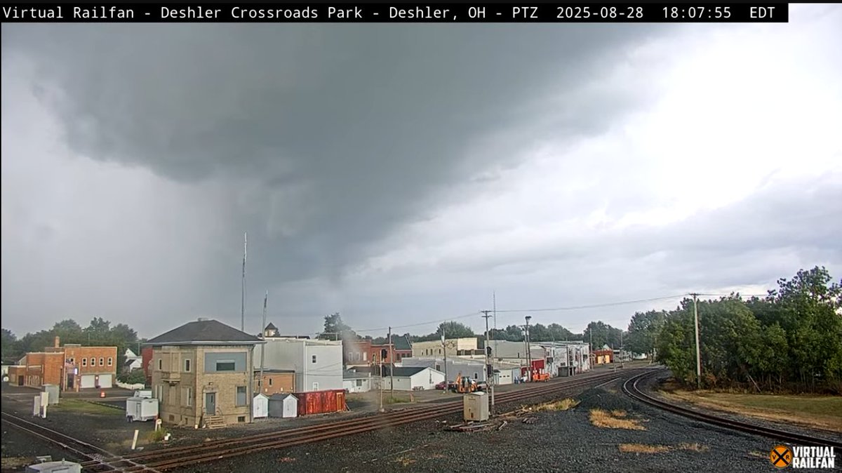 NW Ohio Wx (@nwohioweather) on Twitter photo Storm rolling southeast into Deshler this evening. View courtesy of .<a href="/virtual_railfan/">Virtual Railfan</a> #OHwx .<a href="/NWSIWX/">NWS Northern Indiana</a> Storm rolling southeast into Deshler this evening. View courtesy of .<a href="/virtual_railfan/">Virtual Railfan</a> #OHwx .<a href="/NWSIWX/">NWS Northern Indiana</a>