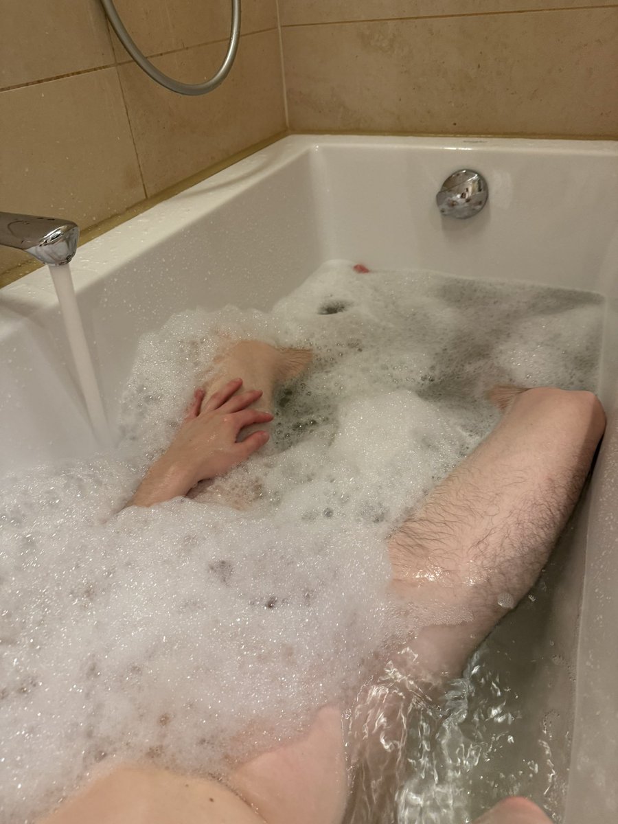 A Yote Called Tau tweet media