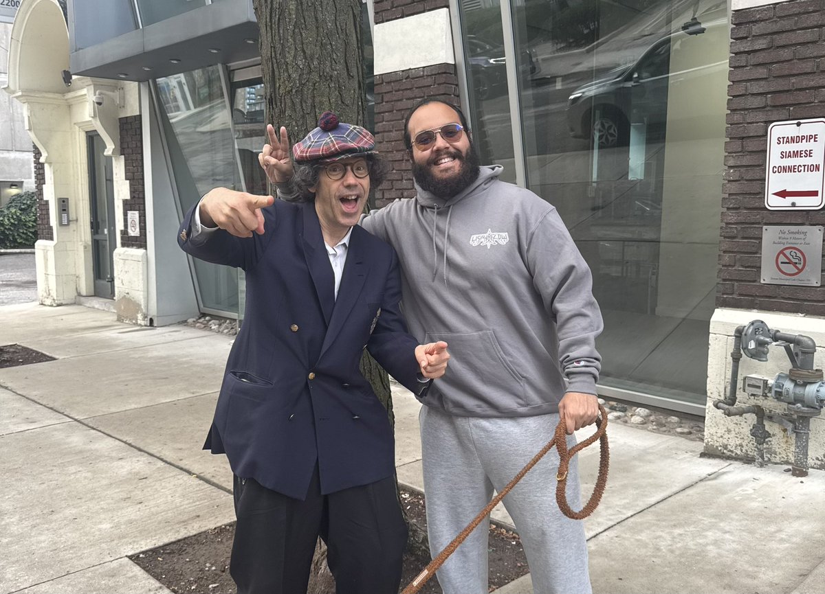 Randomly ran into nardwuar wtf 😭