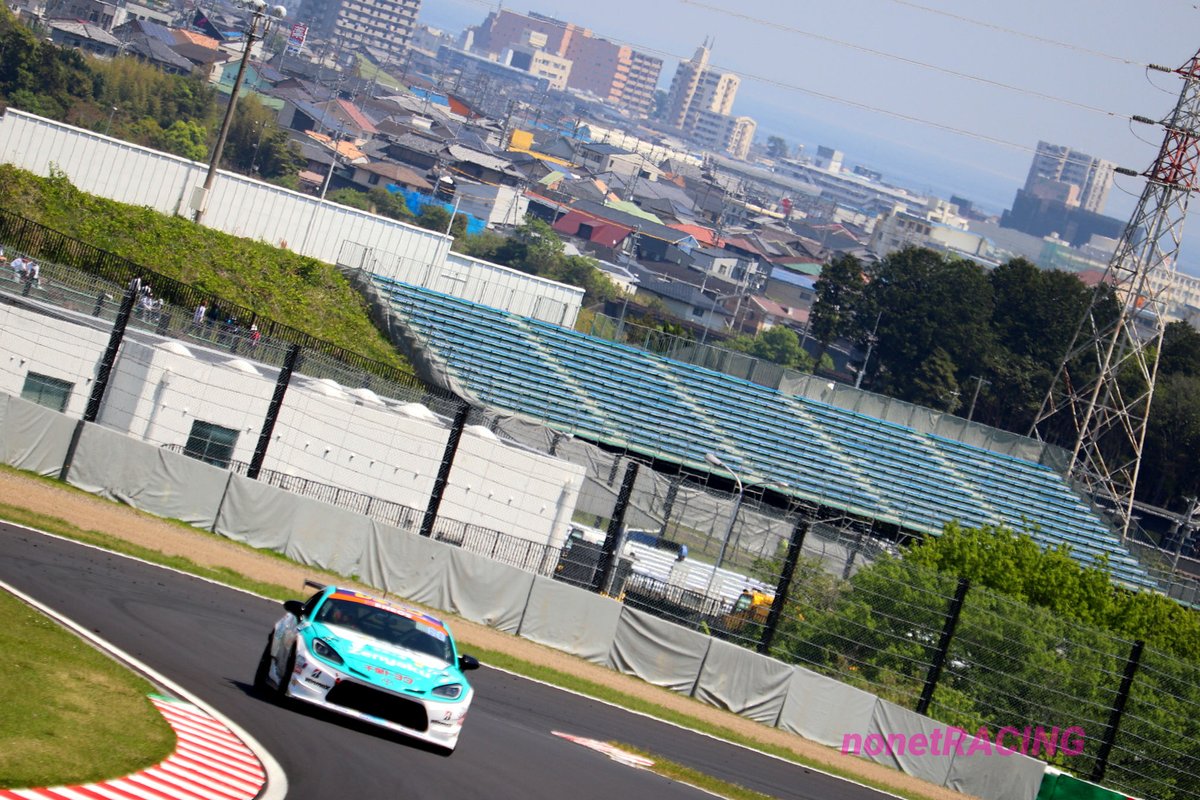 そして60号車も😻！！
[ST-4]
60号車 Zenyaku WithTEAM G/MOTION'
/Zenyaku GR86

もっとズーム出来るレンズが欲しいと思うこのごろ😹
でもお高い🙀🙀

#TEAMGMOTION #GMOTION 
#Zenyaku #全薬工業
#S耐 #スーパー耐久 #290号車の日