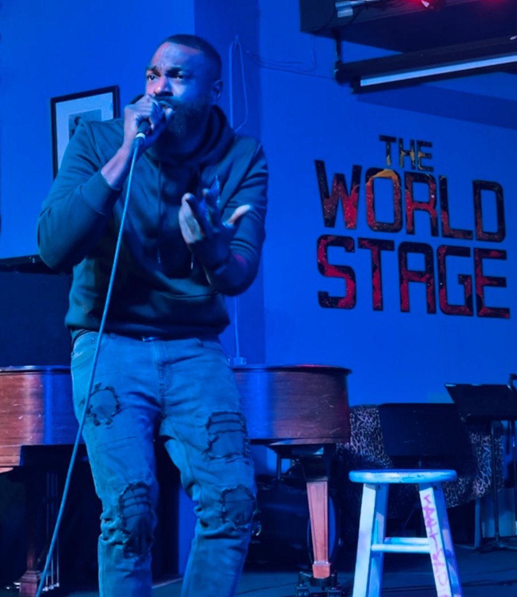247LC's tweet image. A real story teller! 🔥Jaleel Harley brought a New York vibe to The World Stage at our Leimert Park Music Series 🎤

#newyork #lyricists #rappers #leimertpark #leimertparkmusicseries #losangeles #hiphop