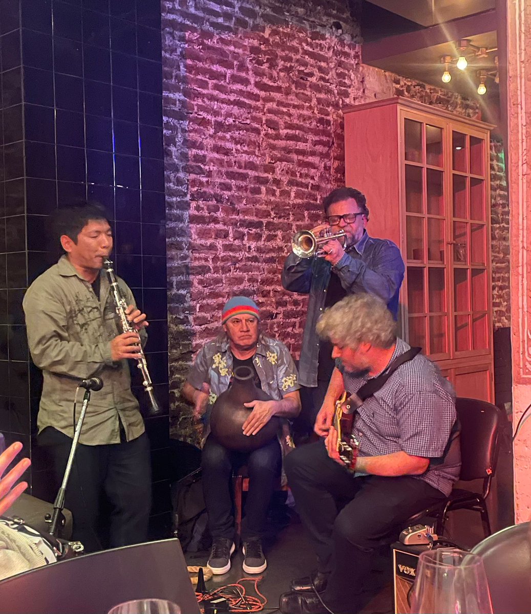 Carla Castelo tweet media