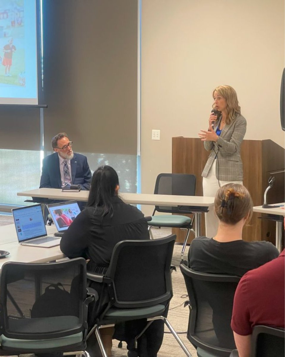 UtahDHHS's tweet image. The Utah Department of Health and Human Services would like to thank Utah’s first Lady Abby Cox (@showuputah) for visiting the Division of Child and Family Services Sandy office. While visiting with staff she listened as they talked about their challenges and offered solutions…
