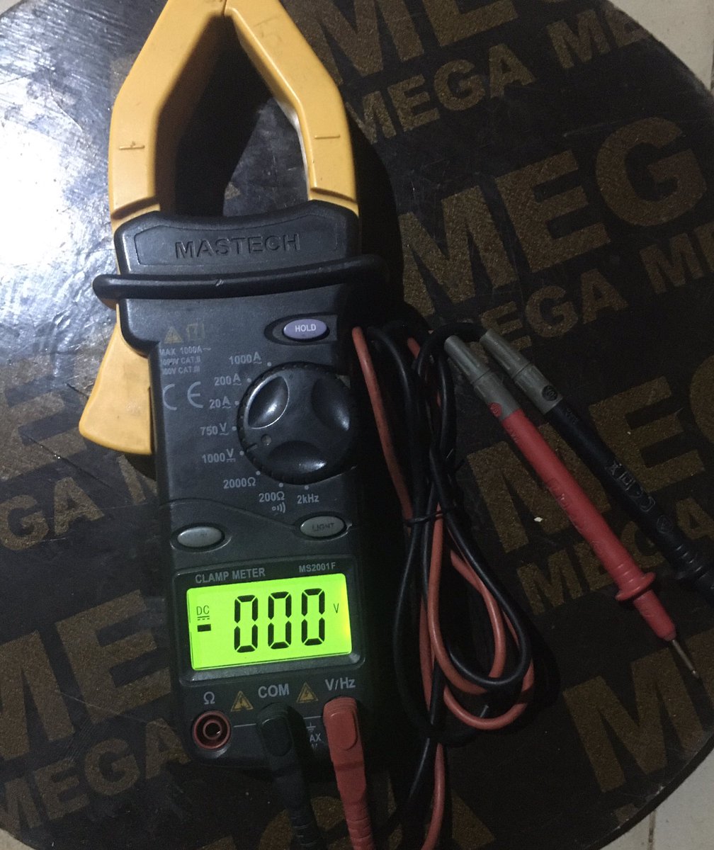 FavritEngr's tweet image. Mastering Multimeter For Solar Project- Beginner Guide💥A Thread 🧵 #SolarTips