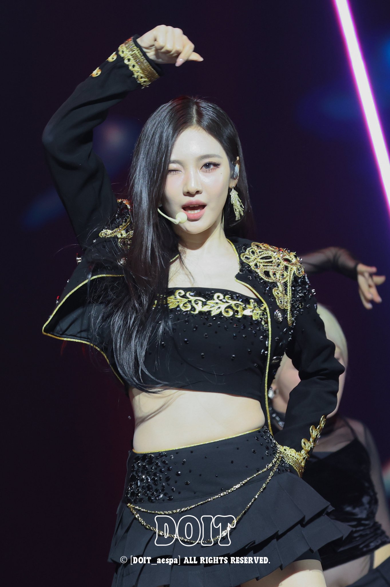 aespa SYNK SUPERSTAR ソウル公演 限定 ニンニン Amazon.co.jp: aespa ニンニン SYNK SMTOWN SUPERSTAR ソウル