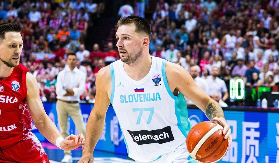 Lakers24Ever's tweet photo. Luka Dončić did everything he could in the 105-95 loss to Poland. He finished with:

34 PTS
4 REBS
9 ASTS
5 STLS
2 BLKS
7/14 FG
3/9 3PT
17/18 FT https://t.co/BLTDIAzNKx