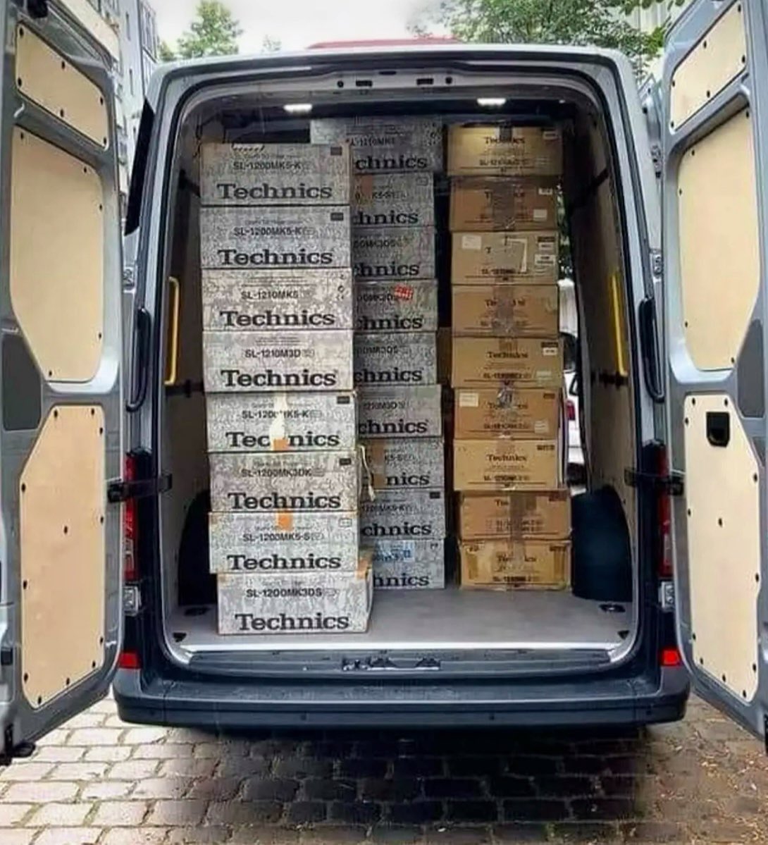 Mark Farina tweet media