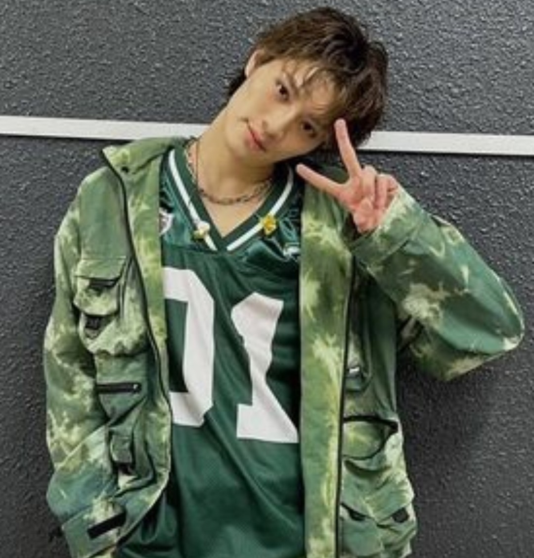 上村謙信　KENSIN フェイスポーチ ONE N' ONLY ワンエン 上村謙信 KENSHIN フェイスポーチ - メルカリ