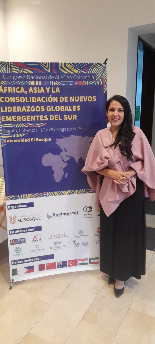 rosaintokyo's tweet photo. Gracias a #Aladaa por brindar un espacio en medio de su congreso anual para hablar de esfuerzos de difusión de Asia como #AquíAsia 🌏 https://t.co/L6RFS7pty2