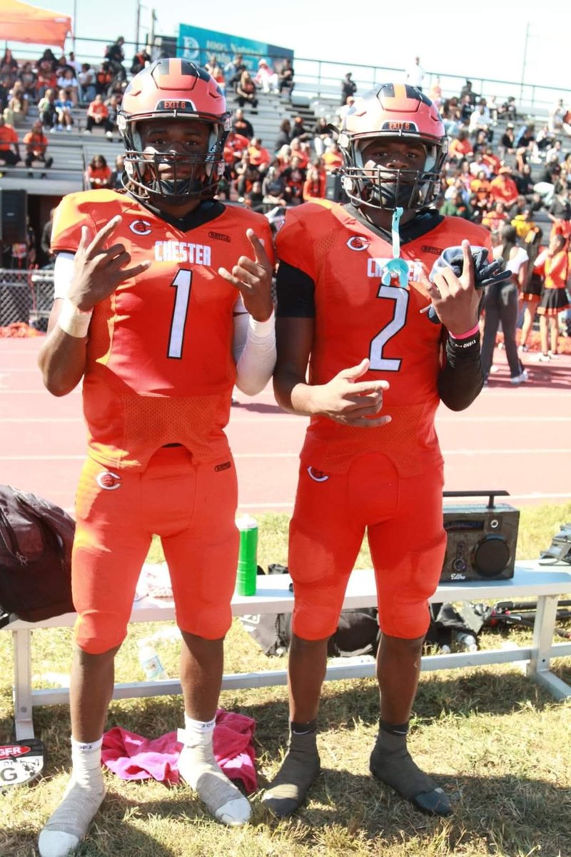 JhPeach27's tweet photo. #uniswag for Saturday vs George Washington Home Opener 11am 🟠 Tops 🟧 Britches #Exit6 #FearTheShip #CPride @DELCOFootball @_Delco_Sports @EPAFootball @END2008 @PaFootballNews @DHuntTrib https://t.co/BHvN0RIf26