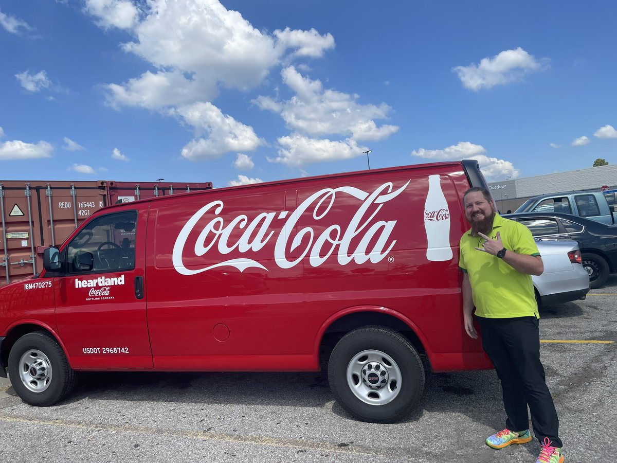 PaintByPeaches's tweet photo. Always love an ice cold @CocaCola !!! My students convinced me that I need to see if Coke might help out one of their big fans!! Students decorated my door with Come boxes, the bowling team brought me a Coke mug from Las Vegas, and had to take a picture with the Coke van!! https://t.co/KjUjBE79vN